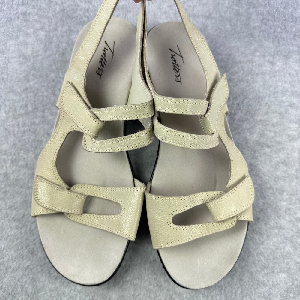 Trotters Katarina 3 Sandals Women 12WW Extra Wide Bone Leather Comfort Strappy